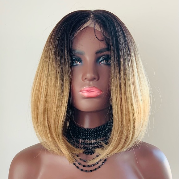 Very Pretty Ombre Golden Premium Fiber 4x4 Lace Front Wig - Picture 1 of 8